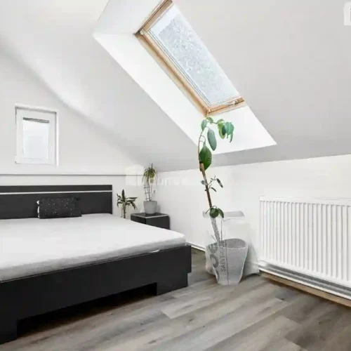 ložnice byt 3+1 Karlovy Vary