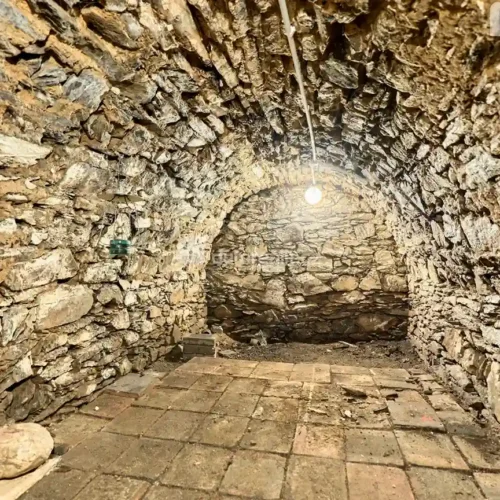 kamenný sklep rodinného domu Oloví