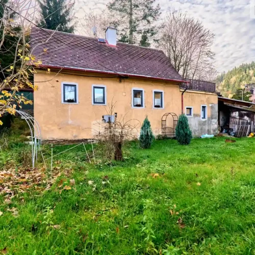 zahrada rodinného domu Oloví Karlovarský kraj