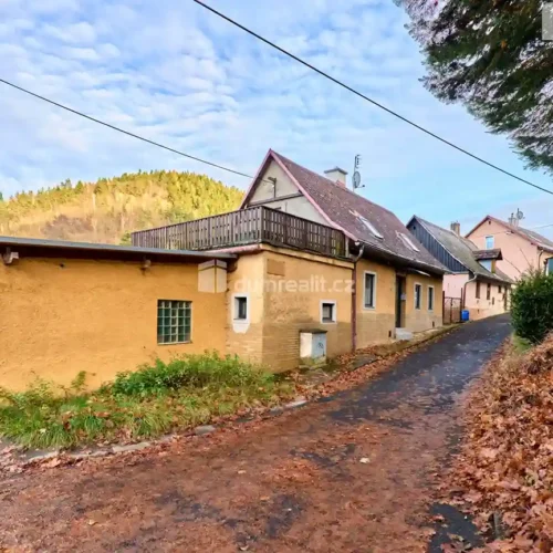 exteriér rodinného domu Oloví okres Sokolov