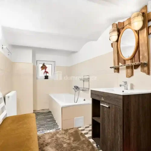 koupelna s vanou rodinný dům Oloví Sokolov