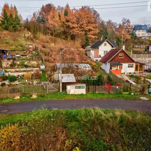Pozemek Dalovice u Karlových Varů